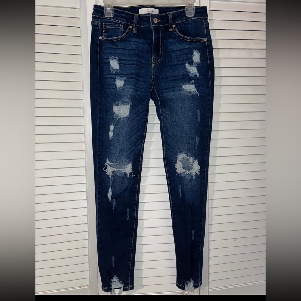 Kancan Jeans Dark Distressed Size 5 / 26